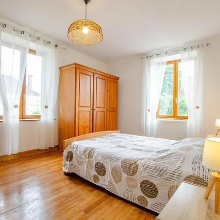 Les Pinsons Holiday home Pargues