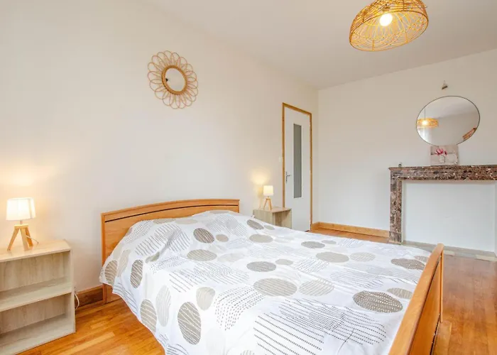 Les Pinsons Holiday home Pargues